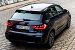 Audi A1 Gama A1 citycarver Gama A1 citycarver Turismo Azul firmamento metalizado Exterior Cenital-Posterior-Lateral 5 puertas