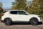 SsangYong Korando D16T 4x4 Aut. Limited Todo terreno Grand White Exterior Lateral 5 puertas