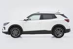 SsangYong Korando D16T 4x4 Aut. Limited Todo terreno Grand White Exterior Lateral 5 puertas