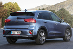 KIA Niro 1.6 PHEV Emotion con Pack Luxury Todo terreno Horizon Blue Exterior Posterior-Lateral 5 puertas