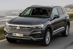 Volkswagen Touareg 4.0 V8 TDI 310 kW (421 CV) 4MOTION Tiptronic 8 vel. R-Line Todo terreno Negro Profundo efecto perla Exterior Frontal-Lateral 5 puertas