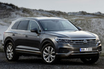 Volkswagen Touareg 4.0 V8 TDI 310 kW (421 CV) 4MOTION Tiptronic 8 vel. R-Line Todo terreno Negro Profundo efecto perla Exterior Lateral-Frontal 5 puertas