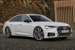 Audi A6 55 TFSI e quattro A6 Sportback e Turismo Blanco Glaciar metalizado Exterior Lateral-Frontal 5 puertas