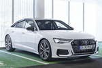 Audi A6 55 TFSI e quattro A6 Sportback e Turismo Blanco Glaciar metalizado Exterior Lateral-Frontal 5 puertas