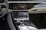 Audi A8 4.0 V8 TFSI 571 CV S8 Turismo Interior Consola Central 4 puertas