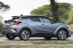 Toyota C-HR 125H Advance Luxury Todo terreno Gris Diamante Bi-tono Exterior Posterior-Lateral 5 puertas