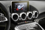 Mercedes-Benz AMG GT GT S Roadster GT S Roadster Descapotable Interior Pantalla del sistema multimedia 2 puertas