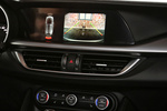 Alfa Romeo Stelvio Gama Stelvio Veloce Todo terreno Interior C&aacute;mara trasera 5 puertas