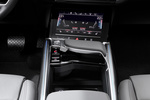 Audi e-tron Sportback 55 quattro Sportback S line Todo terreno Interior Consola Central 5 puertas