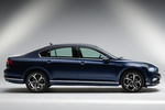 Volkswagen Passat Passat R-Line R-Line Turismo Lapiz Blue Metallic Exterior Lateral 4 puertas
