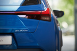 Lexus UX 300e Electric Gama UX Electric Todo terreno Azul Zafiro Exterior Pilotos 5 puertas