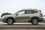 Subaru Forester 2.0i Hybrid 150 CV Gama Forester Todo terreno Jasper Green Metallic Exterior Lateral 5 puertas