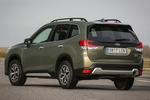 Subaru Forester 2.0i Hybrid 150 CV Gama Forester Todo terreno Jasper Green Metallic Exterior Lateral-Posterior 5 puertas