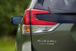 Subaru Forester 2.0i Hybrid 150 CV Gama Forester Todo terreno Jasper Green Metallic Exterior Pilotos 5 puertas