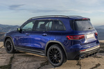 Mercedes-Benz GLB 220d 4MATIC AMG Line con Paquete Night Todo terreno Azul Galaxy Exterior Lateral-Posterior 5 puertas