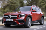 Mercedes-Benz GLB 220d 4MATIC AMG Line Todo terreno Designo Rojo Metalizado Patagonia Bright Exterior Frontal-Lateral 5 puertas