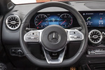 Mercedes-Benz GLB 220d 4MATIC AMG Line Todo terreno Interior Volante 5 puertas