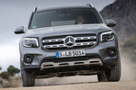 Mercedes-Benz GLB 200d 4MATIC Paquete OFF-ROAD Exterior Todo terreno Mountain Grey Exterior Frontal 5 puertas