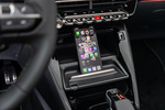 Peugeot 2008 PureTech 155 S/S EAT8 GT Todo terreno Interior Consola Central 5 puertas