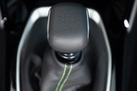 Peugeot 2008 PureTech 130 S/S GT Line Todo terreno Interior Palanca de Cambios 5 puertas