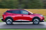 Peugeot 2008 PureTech 130 S/S Allure Todo terreno Elixir Red Exterior Lateral 5 puertas