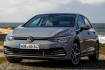 Volkswagen Golf 1.5 eTSI 150 CV Style Turismo Gris Moonstone Exterior Frontal-Lateral 5 puertas