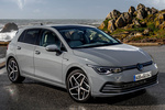 Volkswagen Golf 1.5 eTSI 150 CV Style Turismo Gris Moonstone Exterior Lateral-Frontal 5 puertas