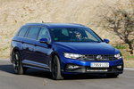 Volkswagen Passat Variant R-Line 2.0 TSI 140 kW (190 CV) DSG 7 vel. Variant R-Line Turismo familiar Azul Atl&aacute;ntico metalizado Exterior Lateral-Frontal 5 puertas