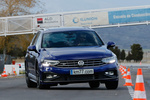 Volkswagen Passat Variant R-Line 2.0 TSI 140 kW (190 CV) DSG 7 vel. Variant R-Line Turismo familiar Azul Atl&aacute;ntico metalizado Exterior Lateral-Frontal 5 puertas