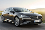 Opel Insignia Gama Sports Tourer Gama Sports Tourer Turismo familiar Gris Volc&aacute;nico Exterior Lateral-Frontal 5 puertas