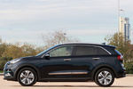 KIA Niro 150 kW (204 CV) bater&iacute;a 64 kWh e-Niro Emotion paquete Luxury Todo terreno Gravity Blue Exterior Lateral 5 puertas