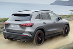 Mercedes-Benz GLA Gama GLA Edition 1 - AMG Line Todo terreno Gris monta&ntilde;a metalizado Exterior Posterior-Lateral 5 puertas