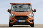 Ford Transit Custom 2.0 TDCi 125 kW (170 CV) Aut. Custom Nugget Veh&iacute;culo comercial Naranja Atardecer Exterior Frontal 4 puertas