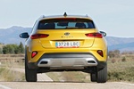 KIA XCeed 1.4 T-GDi 103 kW (140 CV) DCT Emotion Todo terreno Quantum Yellow Exterior Posterior 5 puertas