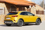 KIA XCeed 1.4 T-GDi 103 kW (140 CV) DCT Emotion Todo terreno Quantum Yellow Exterior Posterior-Lateral 5 puertas