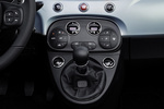 Fiat 500 500 C 1.0 Hybrid 51 kW (70 CV) 500 C Hybrid Launch Edition Descapotable Interior Consola Central 2 puertas