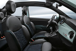 Fiat 500 500 C 1.0 Hybrid 51 kW (70 CV) 500 C Hybrid Launch Edition Descapotable Interior Asientos 2 puertas