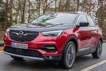 Opel Grandland X Hybrid4 Hybrid4 Todo terreno Rojo Vesubio Exterior Frontal-Lateral 5 puertas