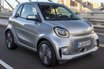 smart fortwo EQ fortwo Gama EQ fortwo Turismo Cool Silver Exterior Lateral-Frontal 3 puertas