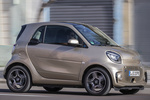 smart fortwo EQ fortwo Gama EQ fortwo Turismo Gold Beige Exterior Lateral-Frontal 3 puertas