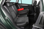Skoda Superb Scout 2.0 TSI 200 kW (272 CV) DSG 4x4 Combi Scout Turismo familiar Interior Trampilla de acceso al maletero 5 puertas
