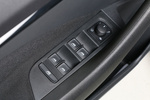 Skoda Kamiq 1.0 TSI 85 kW (115 CV) Style Style Todo terreno Interior Mandos puerta 5 puertas