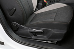 Skoda Kamiq 1.0 TSI 85 kW (115 CV) Style Style Todo terreno Interior Mandos regulaci&oacute;n asientos 5 puertas