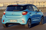 Hyundai i10 1.2 MPI 64 kW (84 CV) AT Style Turismo Aqua Turquoise / Phantom Black Exterior Posterior-Lateral 5 puertas