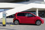 Volkswagen up! 83 CV Style Turismo Rojo Tornado Exterior Toma de recarga 5 puertas