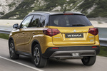 Suzuki Vitara 1.5 Strong Hybrid AGS Strong Hybrid Todo terreno Amarillo Solar Bicolor Negro Exterior Lateral-Posterior 5 puertas