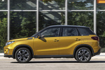 Suzuki Vitara 1.5 Strong Hybrid AGS Strong Hybrid Todo terreno Amarillo Solar Bicolor Negro Exterior Lateral 5 puertas