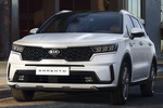 KIA Sorento 1.6 T-GDi HEV 4x4 7 plazas Emotion Todo terreno Snow White Pearl Exterior Frontal-Lateral 5 puertas