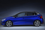 Hyundai i20 1.0 T-GDi 88,2 kW (120 CV) 7DCT 48V Stylux Turismo Intense Blue Exterior Lateral 5 puertas