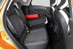 Renault Captur TCe 96 kW (130CV) EDC Zen + Todo terreno Interior Trampilla de acceso al maletero 5 puertas